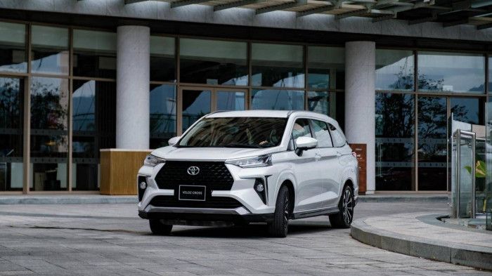 Toyota lại sắp tăng giá xe Veloz Cross?