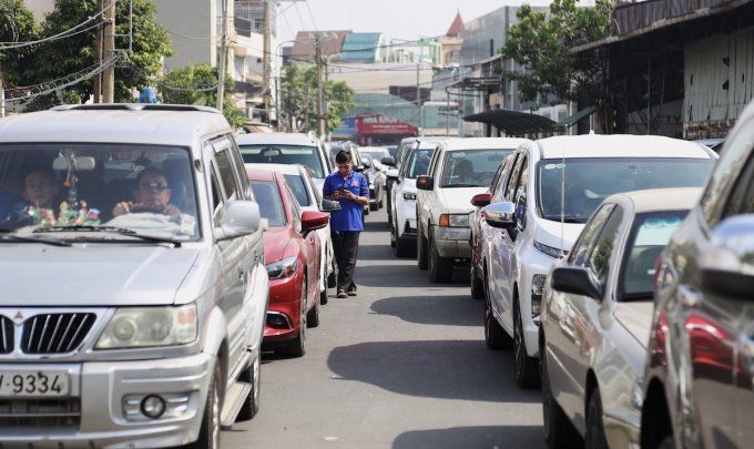 Hà Nội yêu cầu các trung tâm đăng kiểm làm thêm cả ngày nghỉ