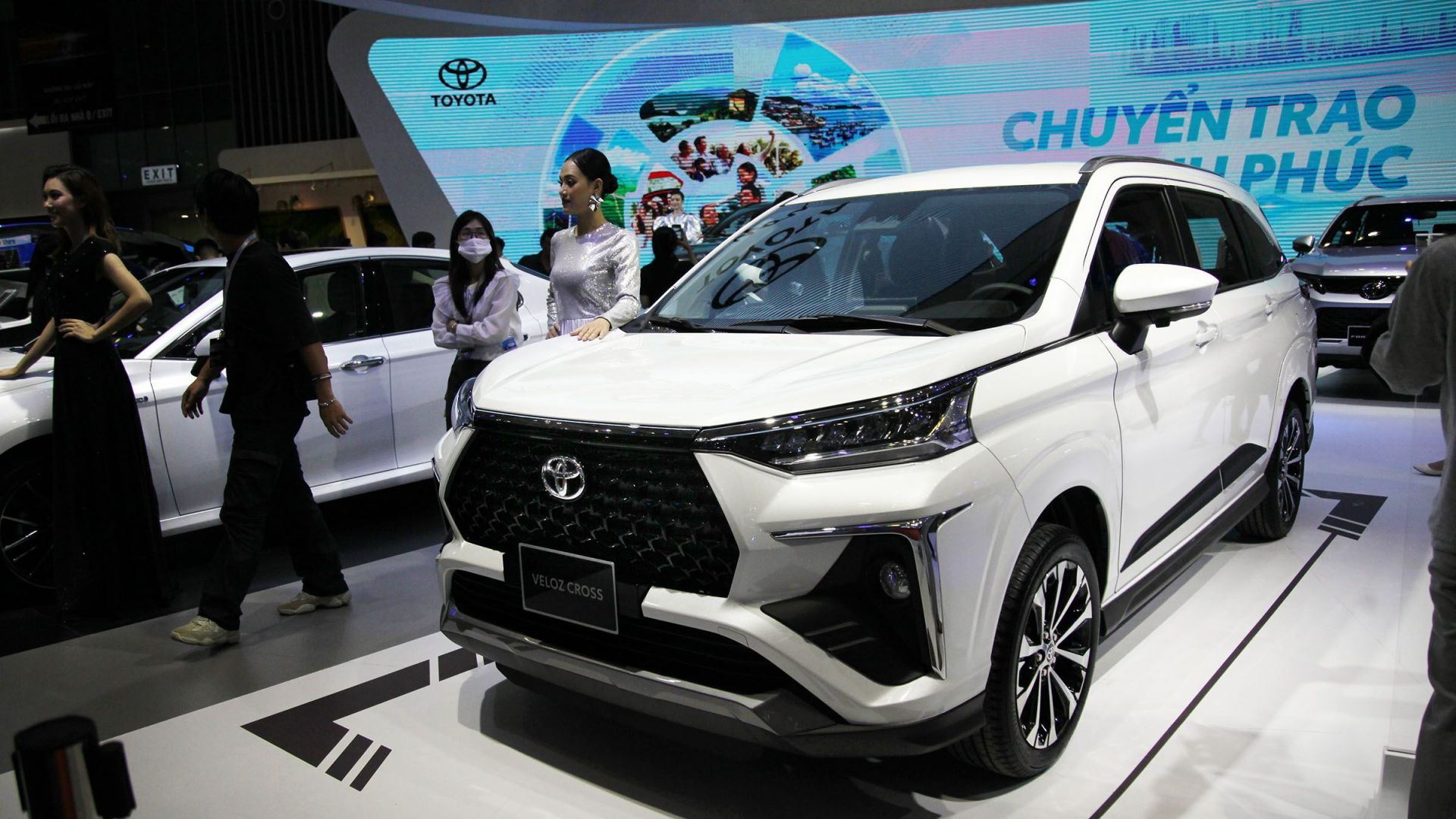 Chưa có Toyota Veloz Cross và Avanza Premio lắp ráp trong nước, Avanza còn là ẩn số