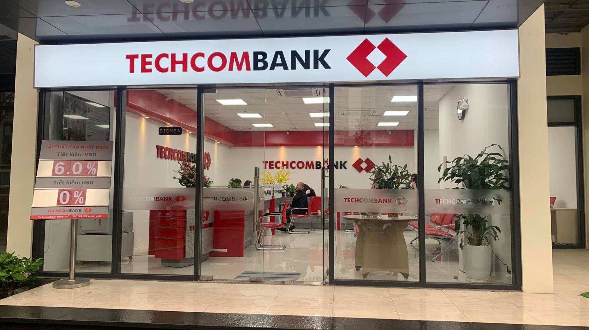 Cho vay bất động sản và “ôm” nhiều trái phiếu, TPBank, Techcombank, VPBank… đối diện nợ xấu tăng cao