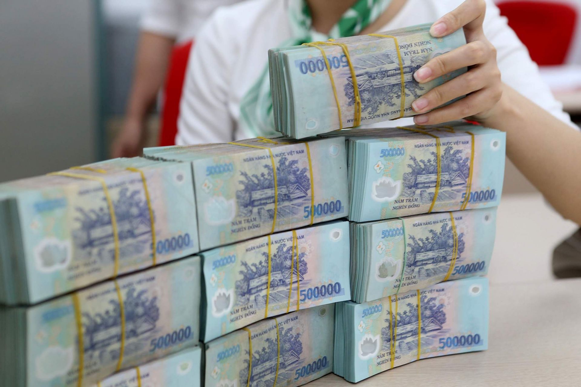 Nợ xấu có thể còn tăng mạnh