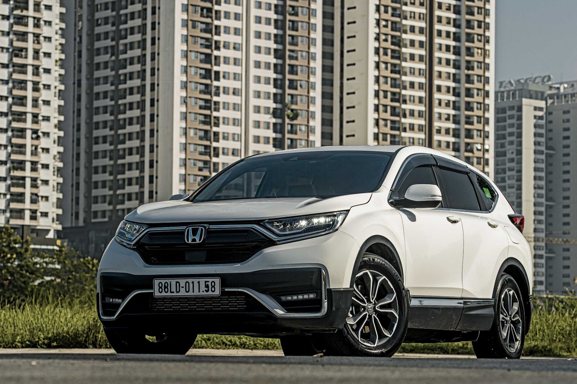 Bảng giá ô tô Honda tháng 11: Honda CR-V nhận ưu đãi khủng, lên tới hơn 100 triệu đồng