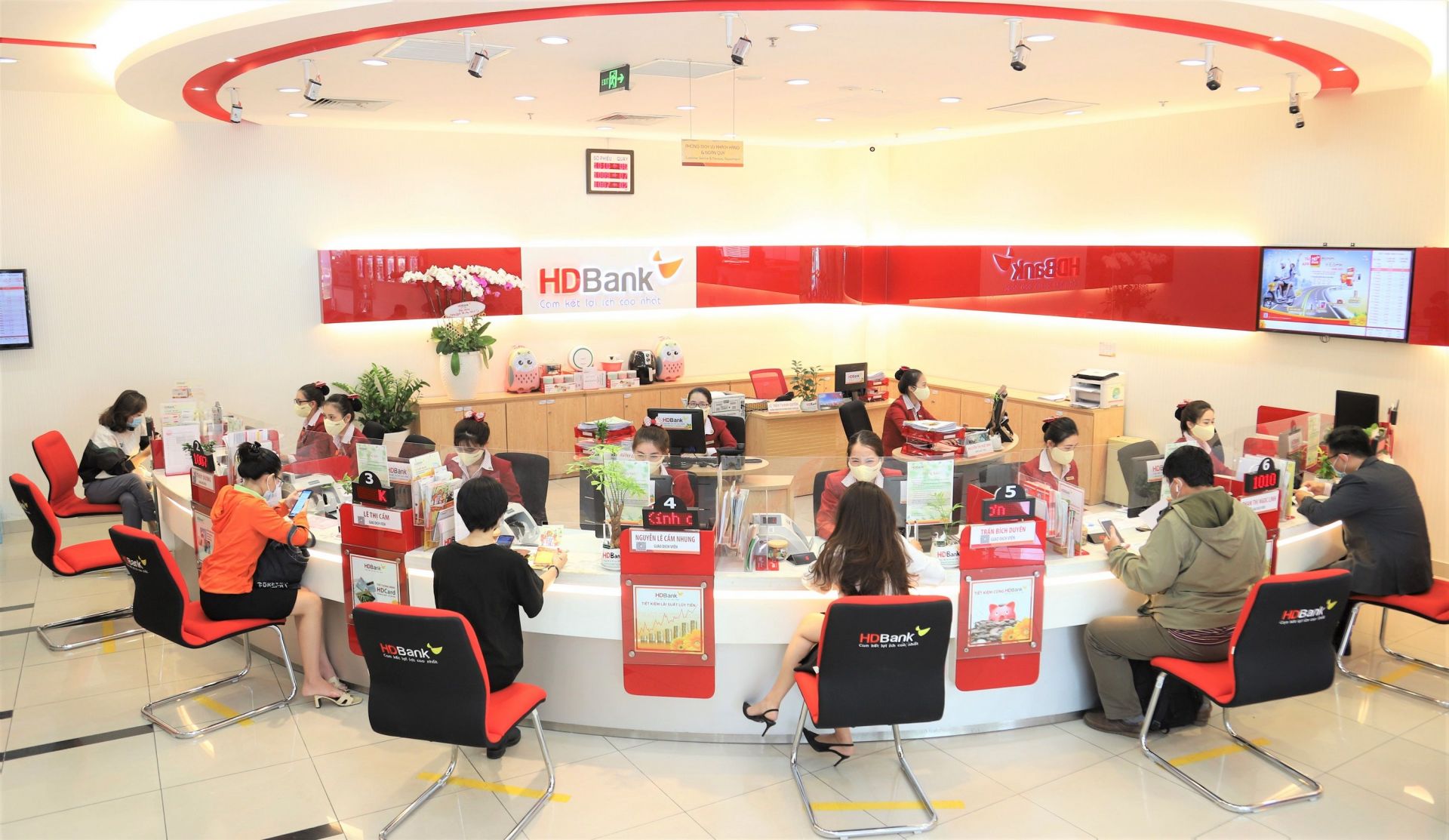 HDBank muốn phát hành 20 triệu cổ phiếu ESOP, giá phát hành chỉ bằng một nửa thị giá