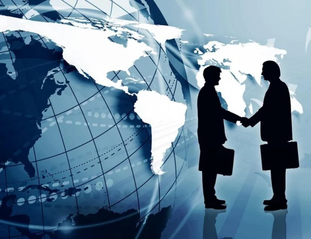 Thị trường bất động sản khó khăn, cơ hội cho nhà đầu tư ngoại
