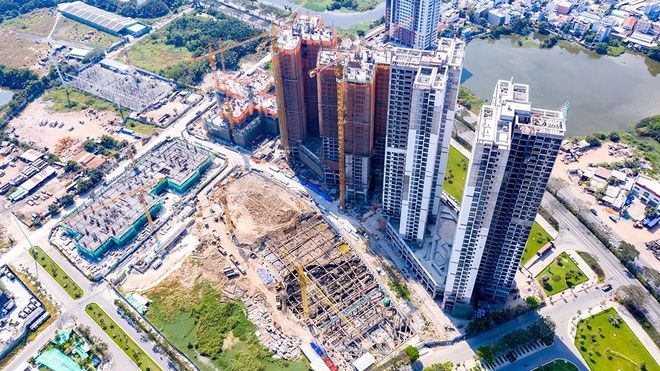 Người mua không ngừng săn đón, giá chung cư Hà Nội tiếp tục tăng mạnh