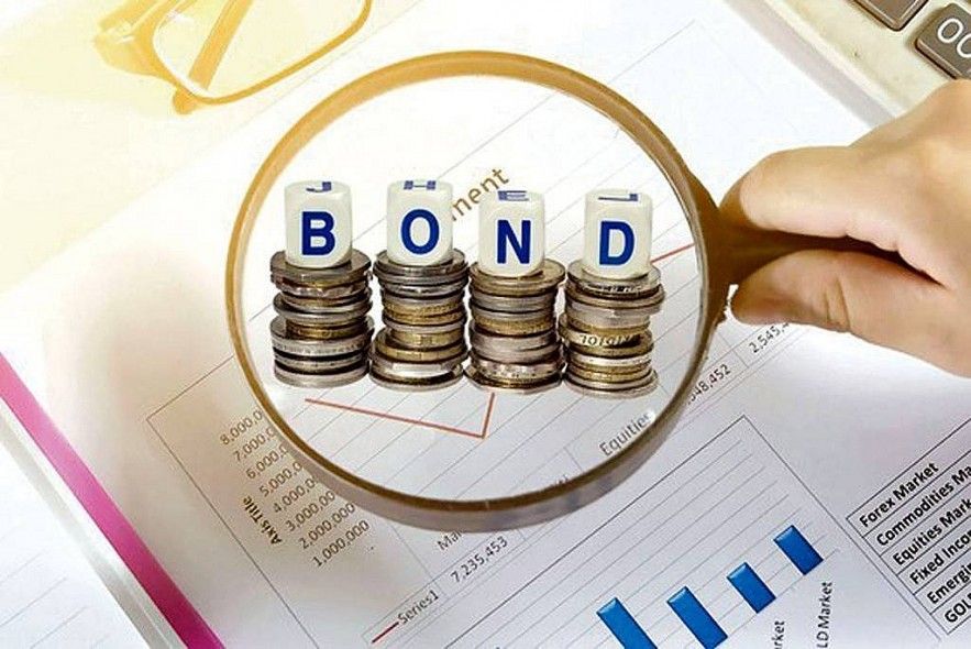 Đi ngược xu thế chung, nhiều ngân hàng tăng mạnh lượng trái phiếu doanh nghiệp nắm giữ