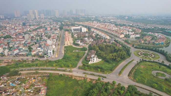 'Đất không nhà, nhà không người' tại khu đô thị Nam An Khánh