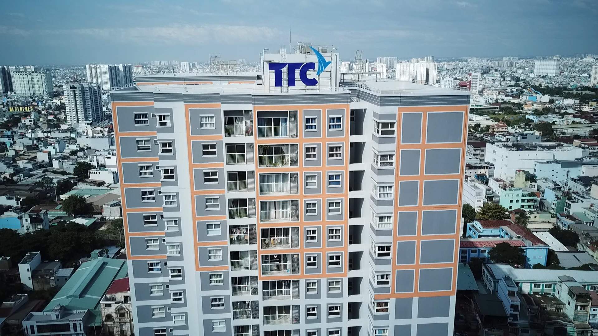 10 ngày, TTC Land