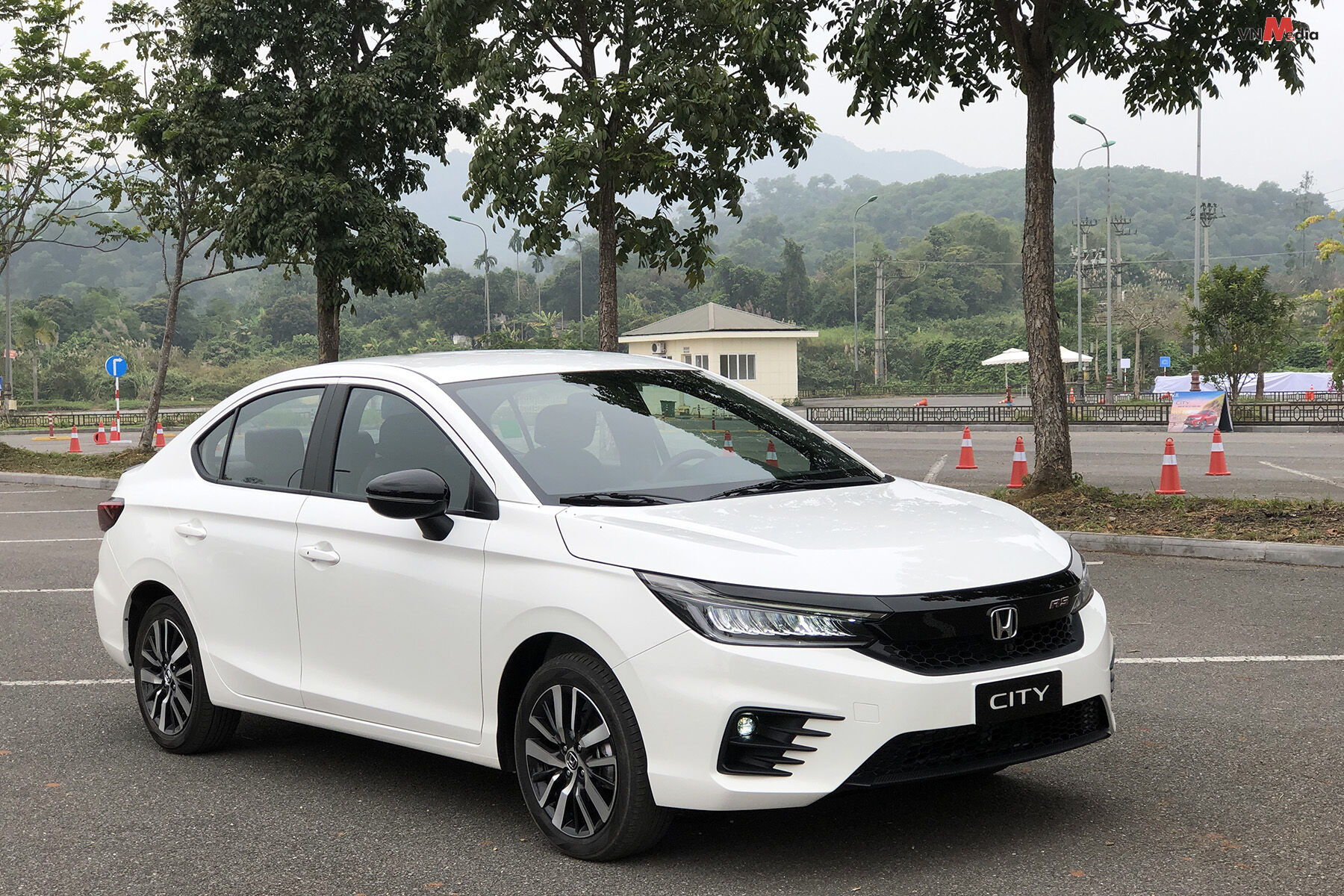 Bảng giá ô tô Honda tháng 10: Honda City hưởng ưu đãi tới 30 triệu đồng