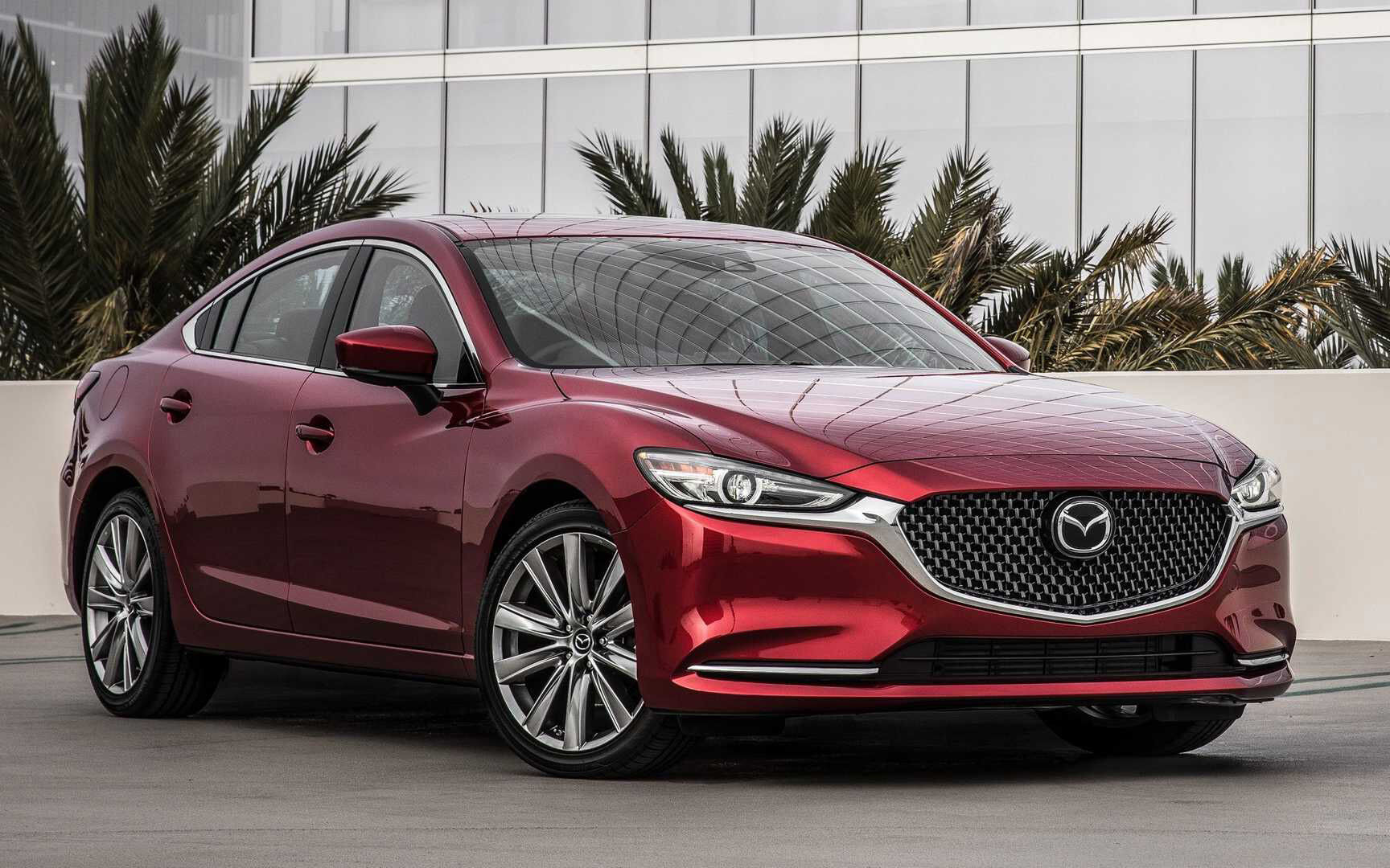 Bảng giá xe Mazda tháng 10: Mazda6 được ưu đãi tới 110 triệu đồng