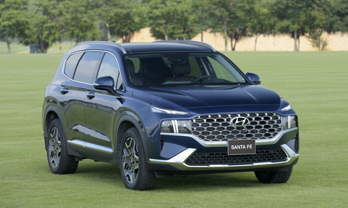 Hyundai SantaFe, Creta và Tucson tăng giá tới 35 triệu tại Việt Nam