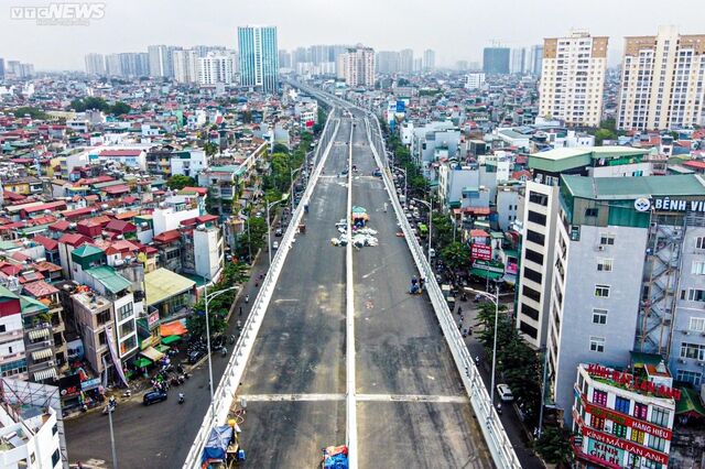 Diện mạo cầu cạn 10.000 tỷ đồng đi qua 4 quận Hà Nội trước ngày thông xe - Ảnh 13. Diện mạo cầu cạn 10.000 tỷ đồng đi qua 4 quận Hà Nội trước ngày thông xe - Ảnh 13.