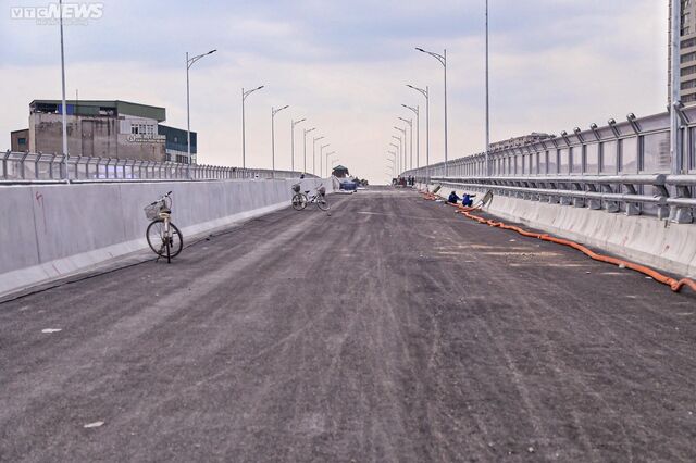 Diện mạo cầu cạn 10.000 tỷ đồng đi qua 4 quận Hà Nội trước ngày thông xe - Ảnh 5. Diện mạo cầu cạn 10.000 tỷ đồng đi qua 4 quận Hà Nội trước ngày thông xe - Ảnh 5.