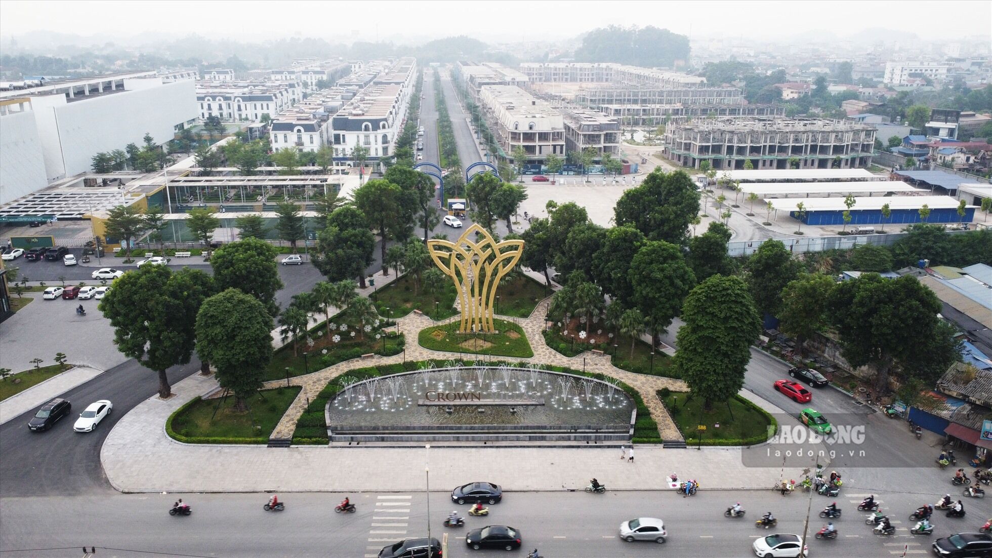 Khu đô thị Thái Hưng Eco City (tên thương mại Cơ Villas) vốn là nhà máy luyện thép Công ty CP luyện cán thép Gia Sàng (Thép Gia Sàng). Đây là vốn được xem là khu đất vàng giữa lòng TP Thái Nguyên, nằm trên trục QL.37 để đi Bắc Giang.