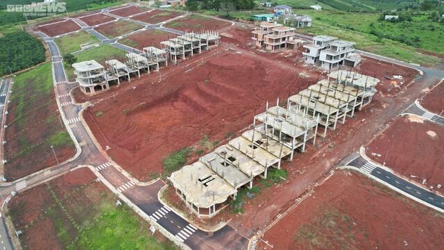 Nhiều siêu dự án hoang hóa, không bóng người ở Lâm Đồng - Ảnh 9. Nhiều siêu dự án hoang hóa, không bóng người ở Lâm Đồng - Ảnh 9.