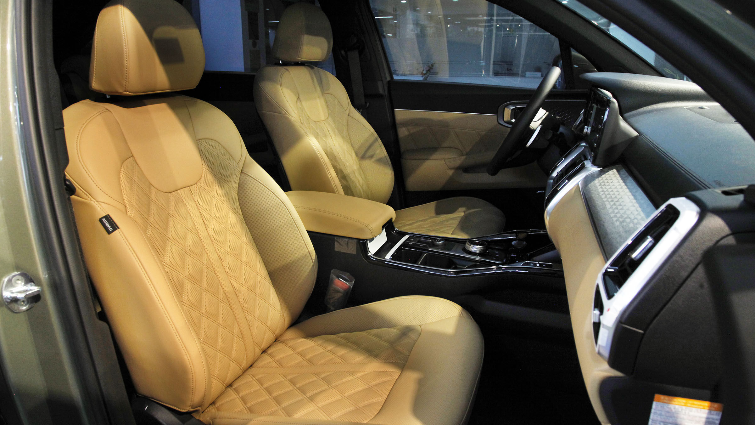 kia_sorento_hybrid_28_20221225231408.jpg