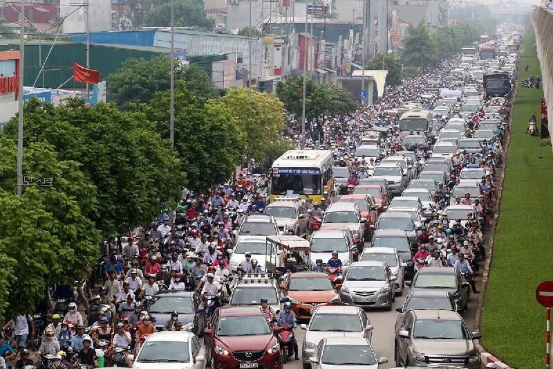 Ô tô chạy xăng/dầu sẽ biến mất khỏi Việt Nam từ năm 2050