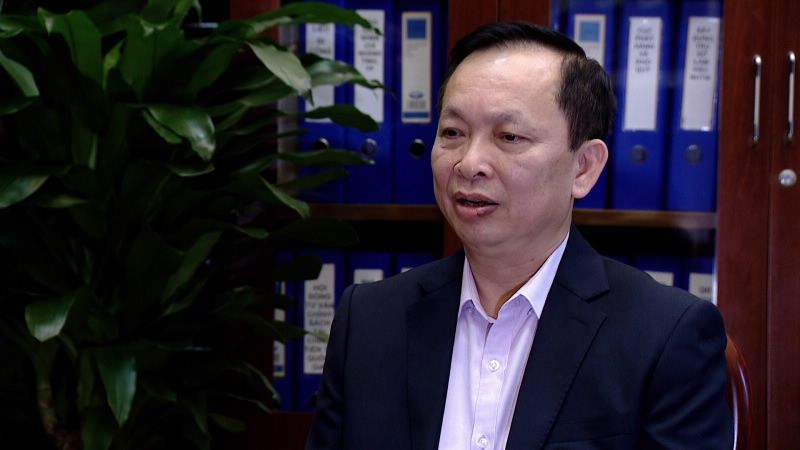 “Sẽ xử lý nhân viên ngân hàng khác chào mời khách hàng rút tiền khỏi SCB để gửi vào ngân hàng mình”