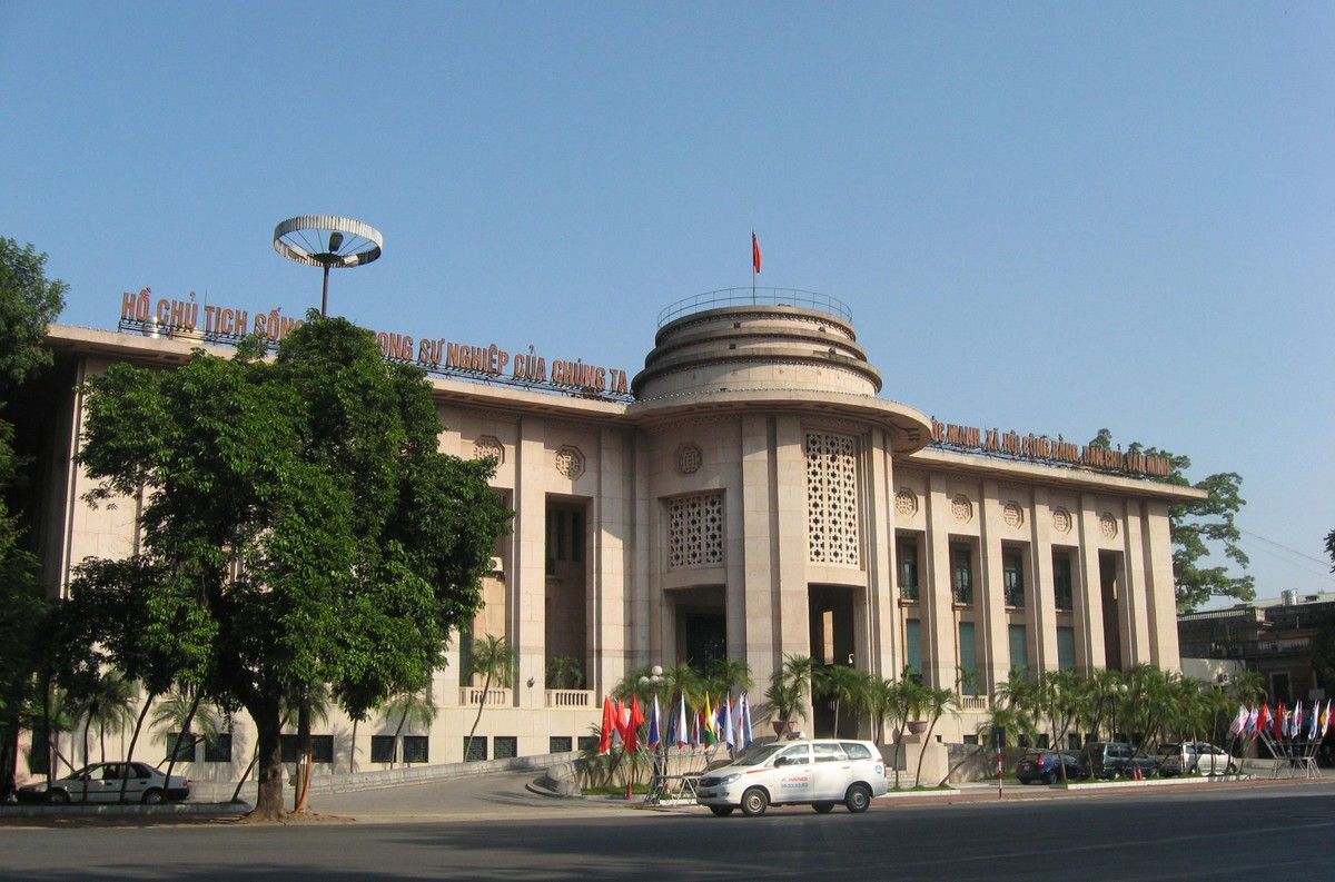 “Ngân hàng Nhà nước có thể tiếp tục tăng lãi suất điều hành”