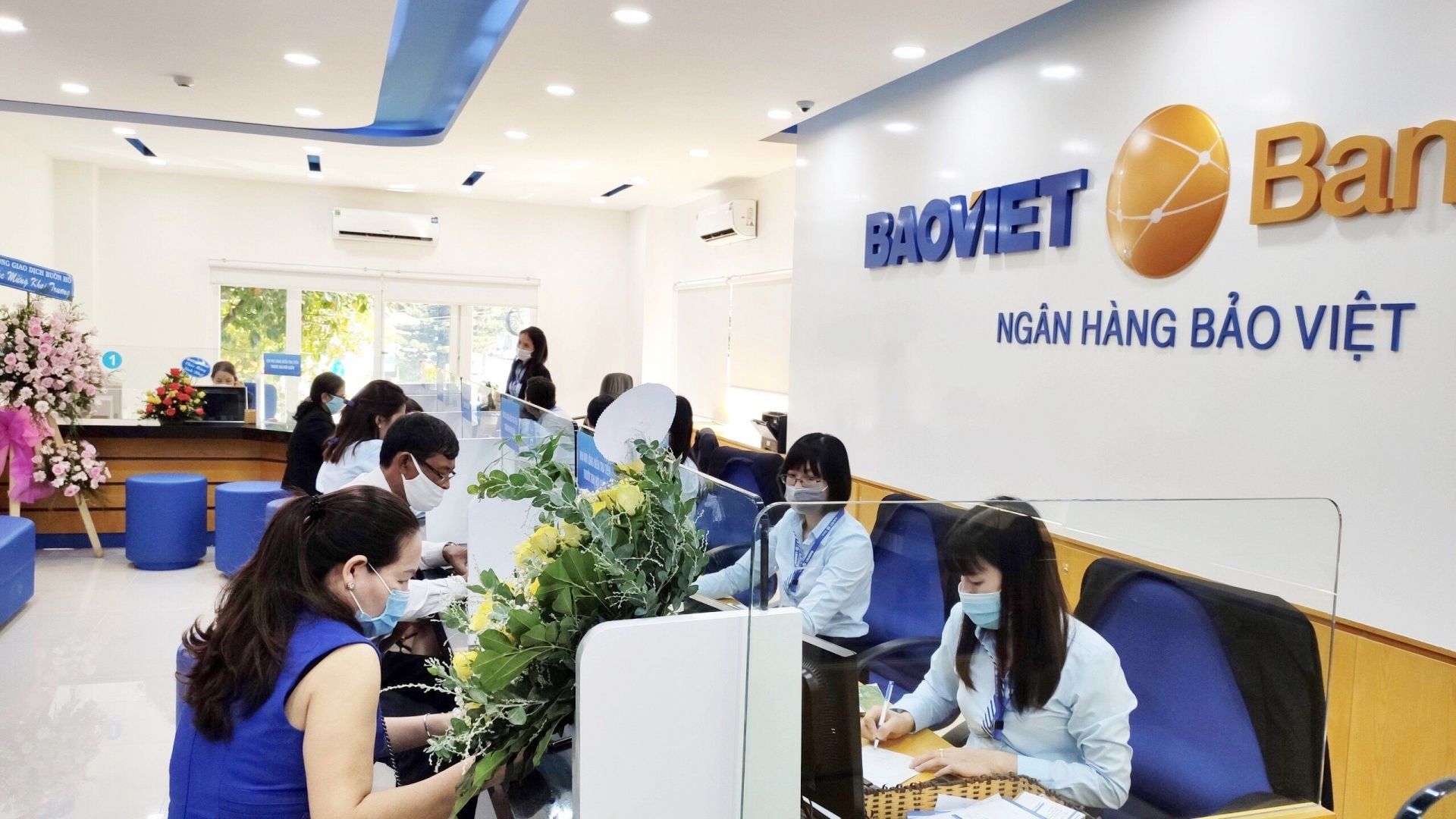 BaoVietBank: Hoạt động mua nợ tăng vọt 22 lần, lãi, phí phải thu chiếm 5,42% tổng tài sản