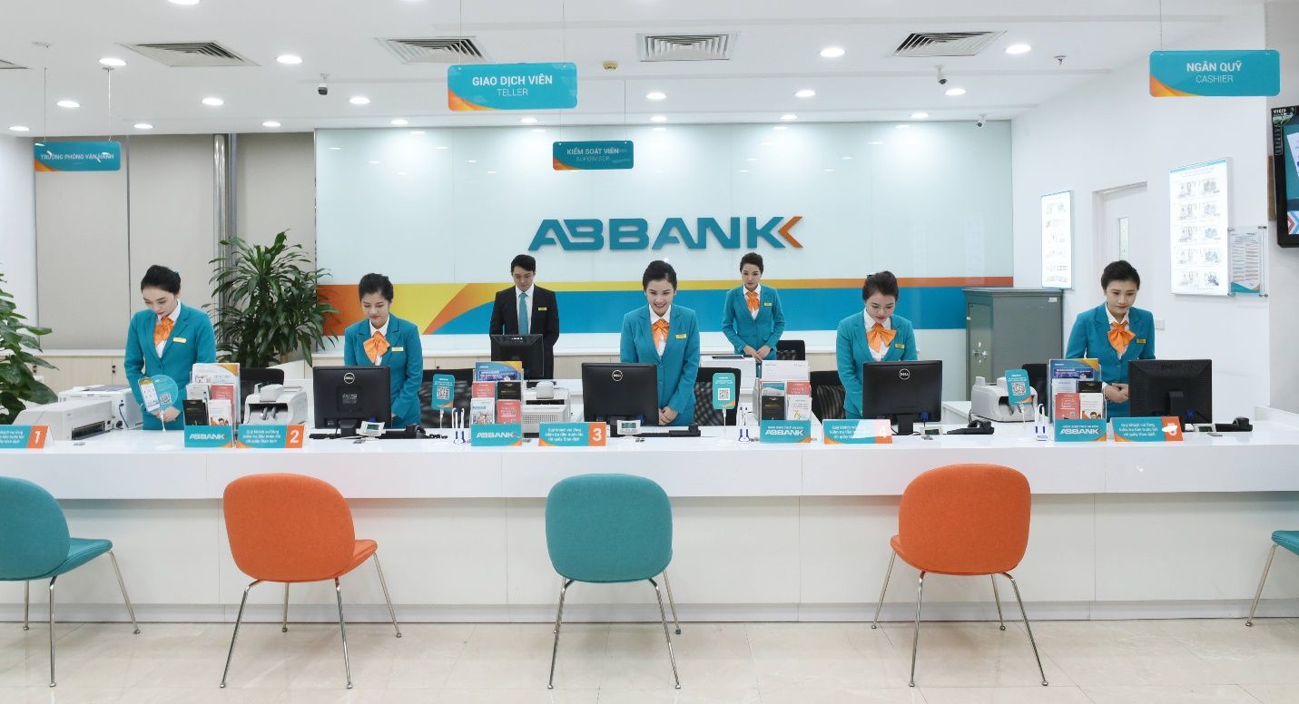 Lỗ nhiều mảng, lợi nhuận quý 3 của ABBank 