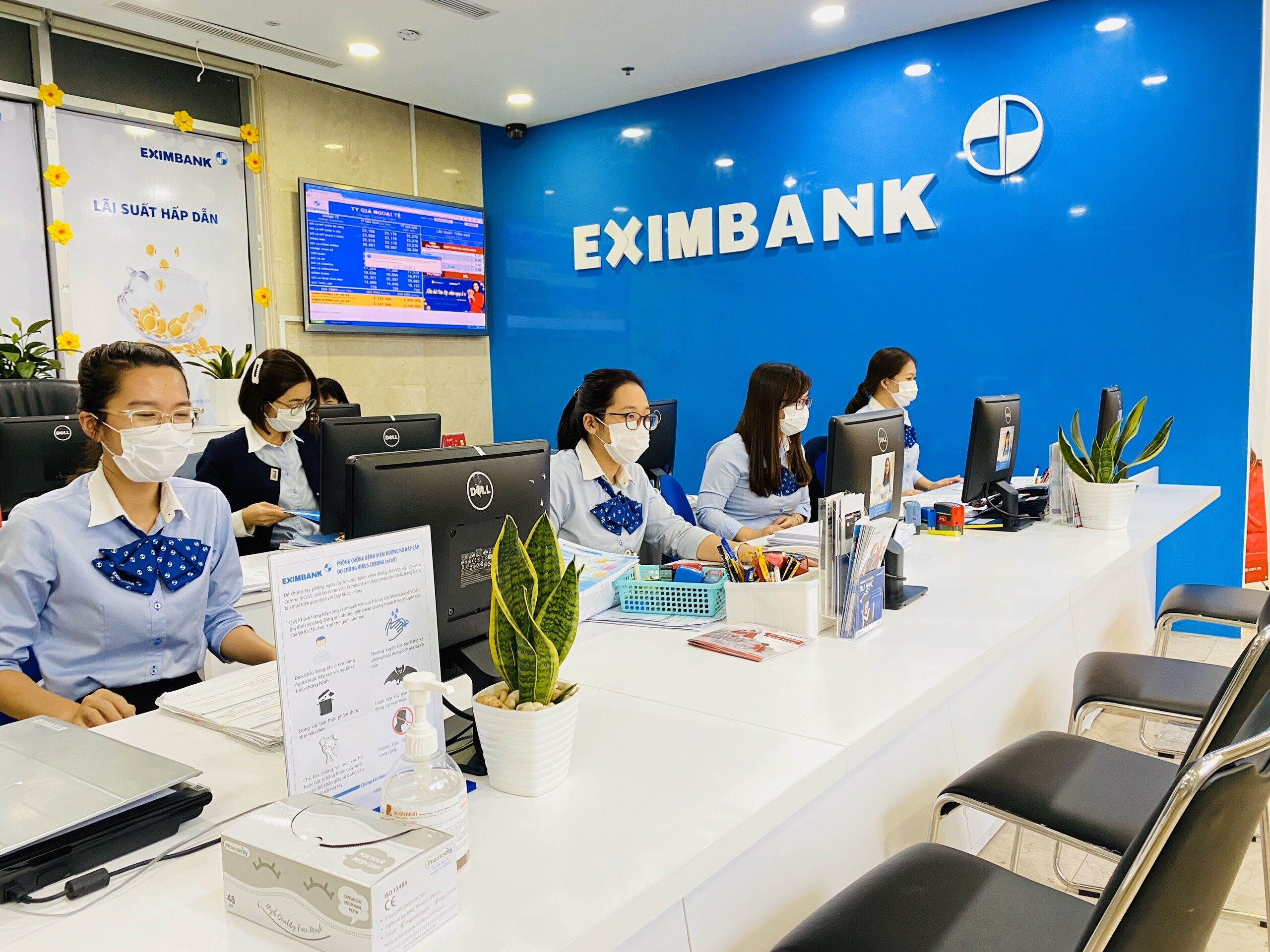 ngan-hang-eximbank-1608786013554701764474_20220912175957.jpg