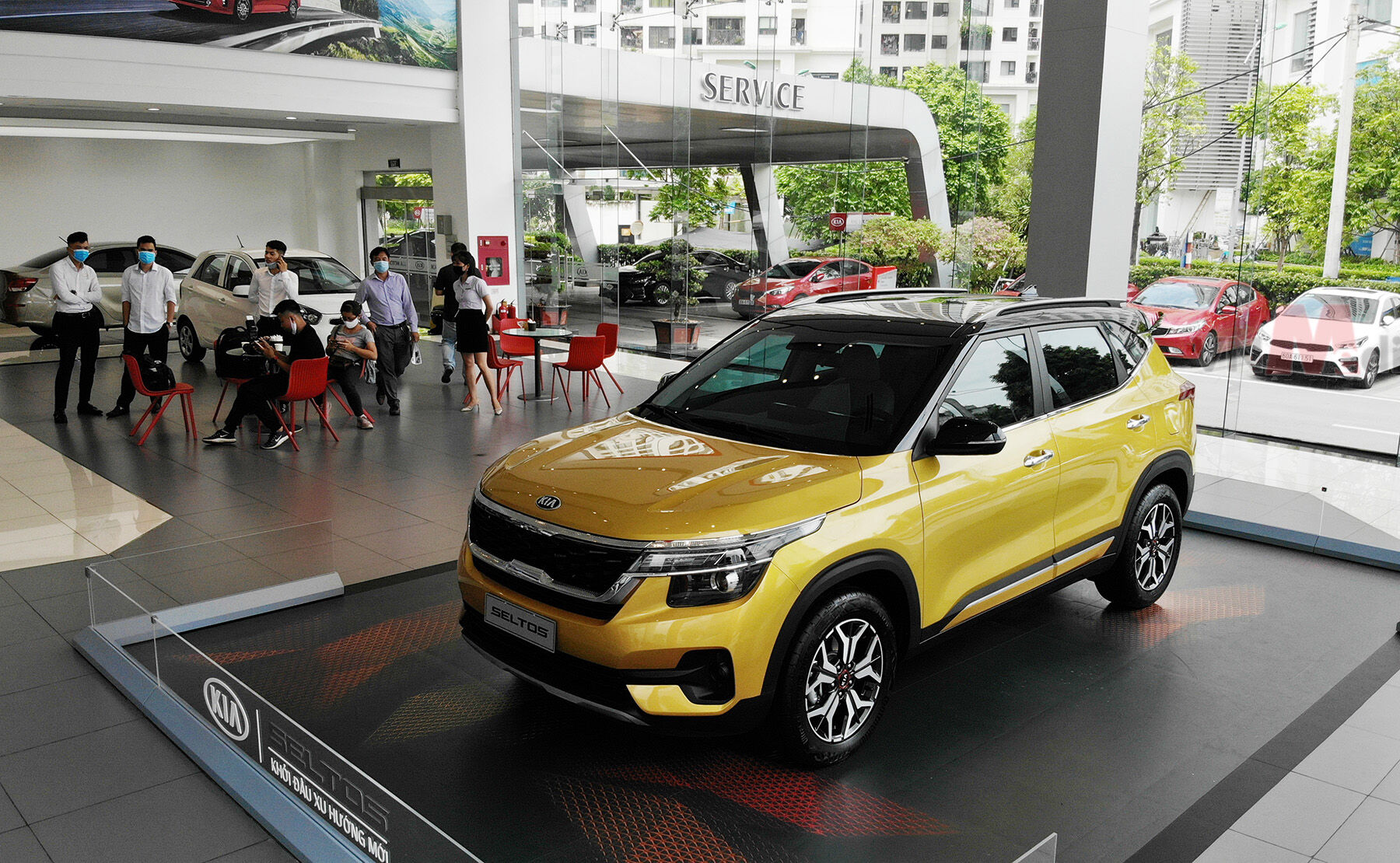 Thaco chính thức tăng giá xe KIA và Peugeot