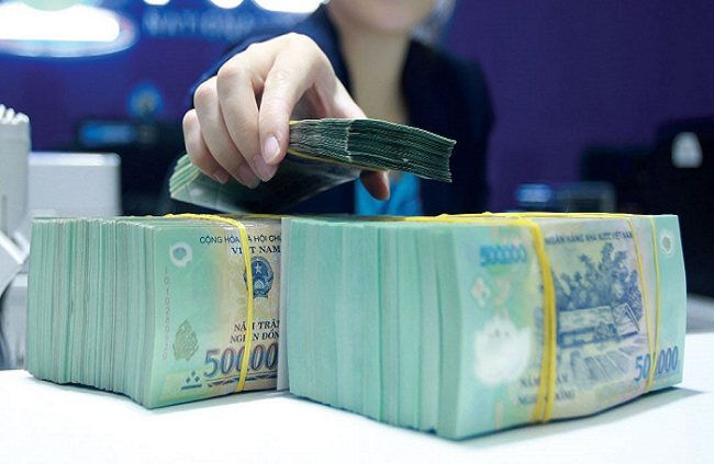 “Ngân hàng Nhà nước rất bản lĩnh khi giữ được room tín dụng 14%”