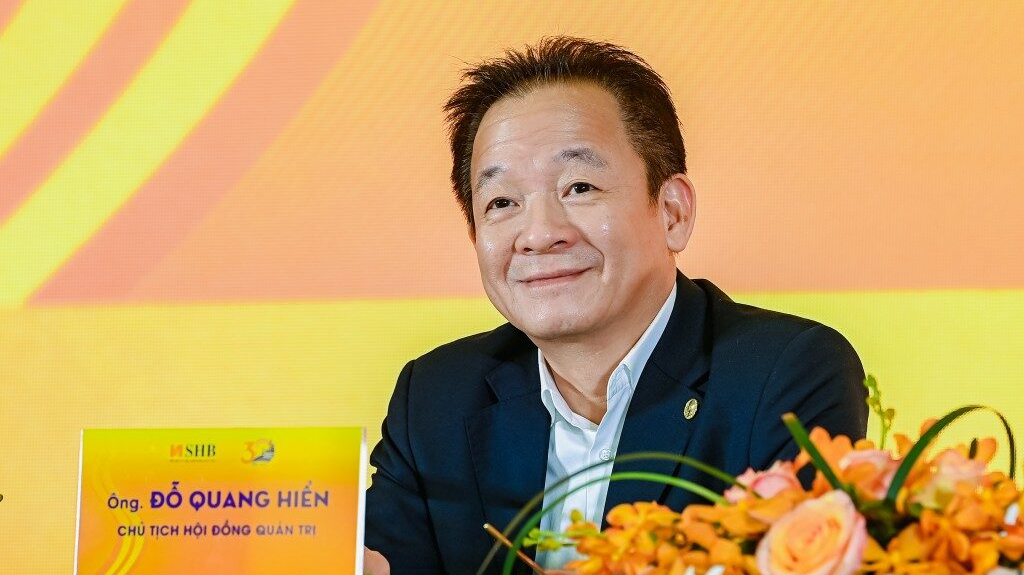 SHB của “Bầu Hiển” chào bán ưu đãi cho nhân viên hơn 45 triệu cổ phiếu giá 10.000 đồng