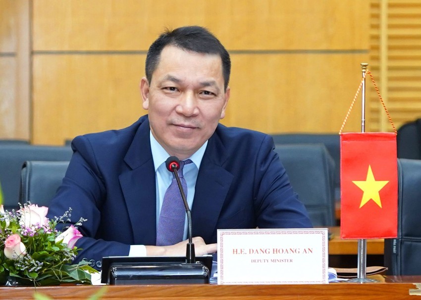 thu_truong_20230720101814.jpg