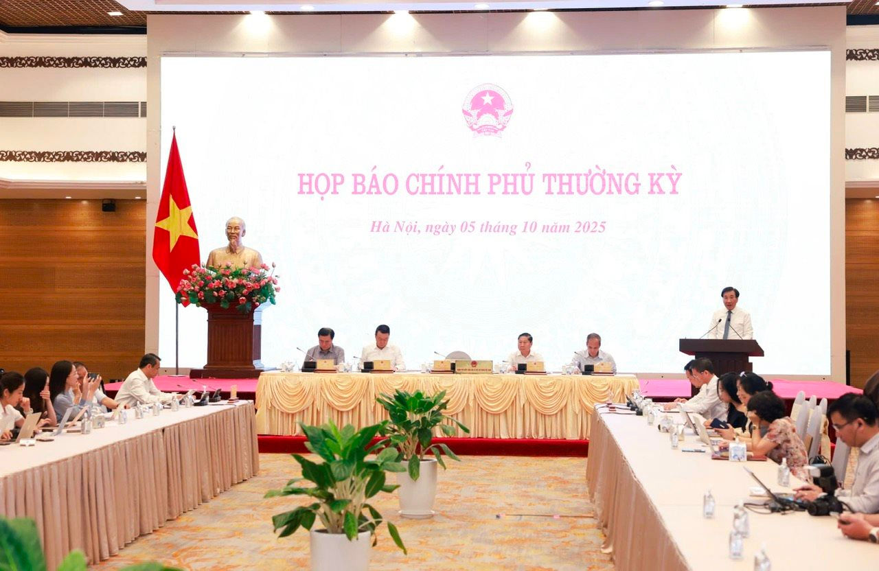 9 tháng, GDP ước tăng trên 7,8%