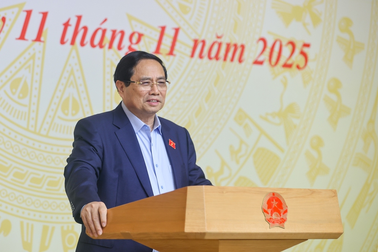 Thủ tướng: Không để người dân phải lòng vòng, mất thêm kinh phí khi mua nhà ở xã hội