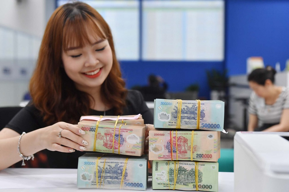 Cả chục ngân hàng 