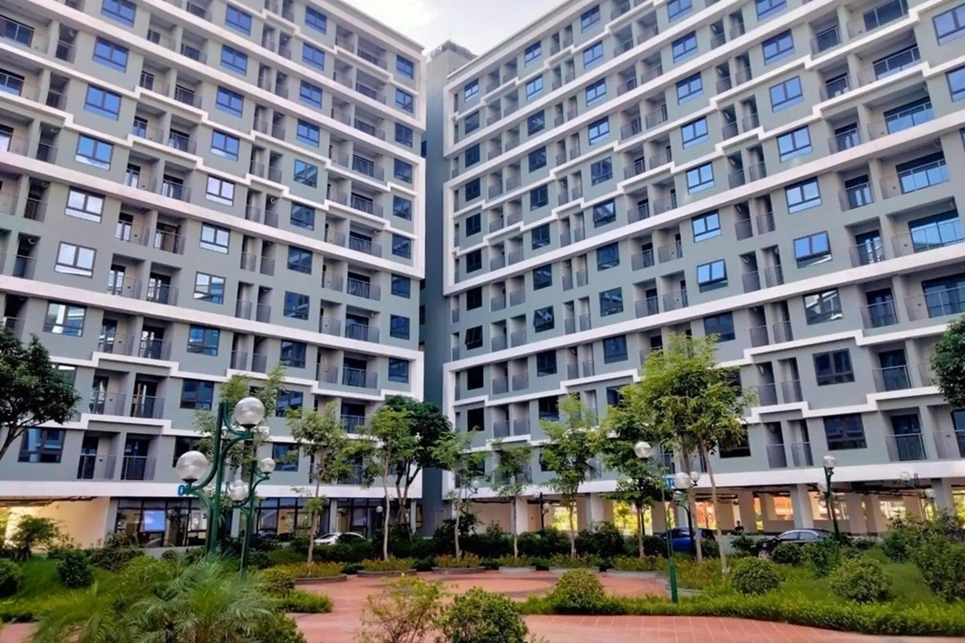 Giá nhà tăng gần gấp đôi sau 6 năm: Chính sách mới về nhà ở giá rẻ sẽ hạ nhiệt cho thị trường?