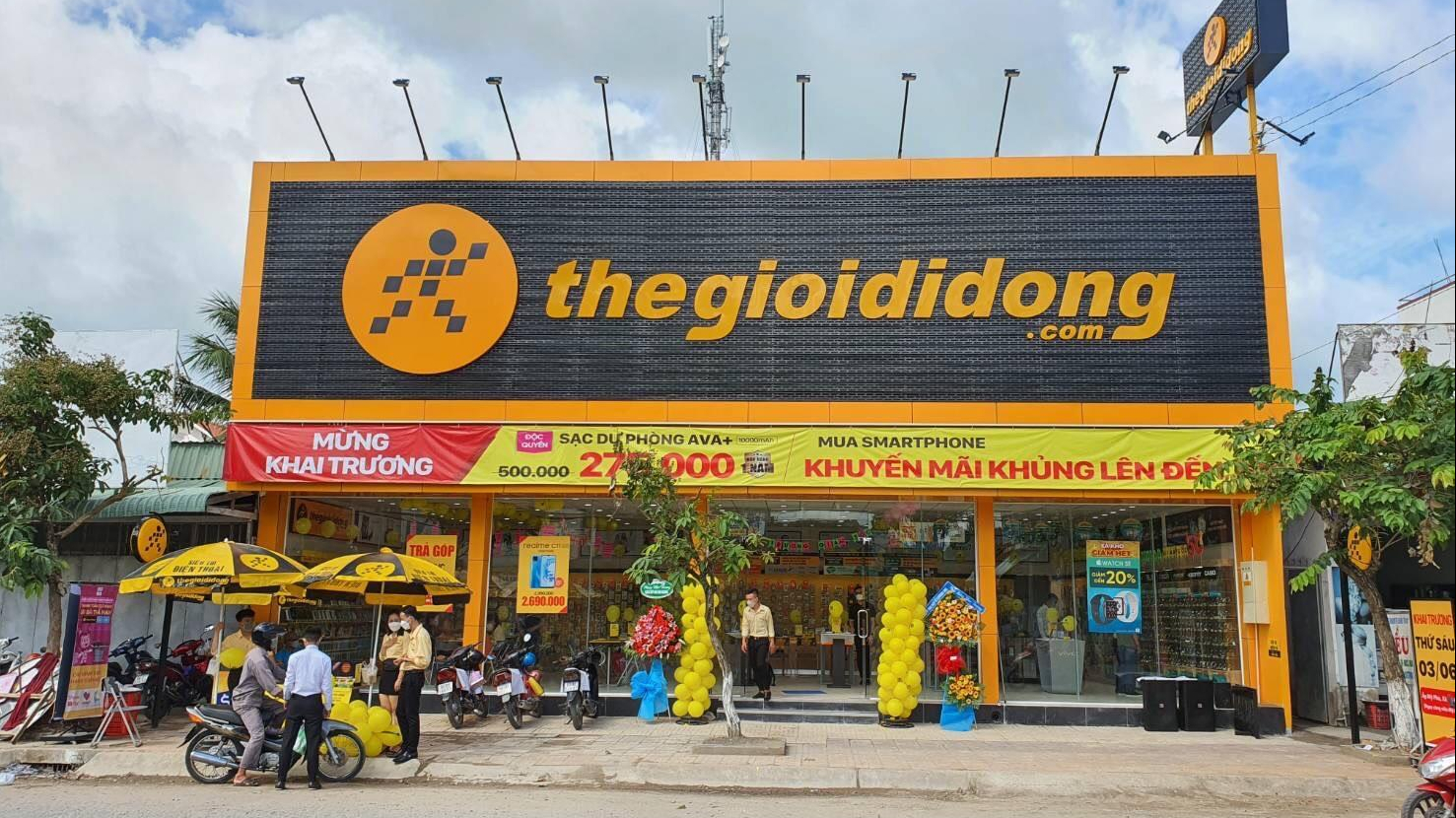 Một sếp Thế giới Di động nhận lương 0 đồng cả năm sắp sở hữu khối tài sản gần 90 tỷ đồng