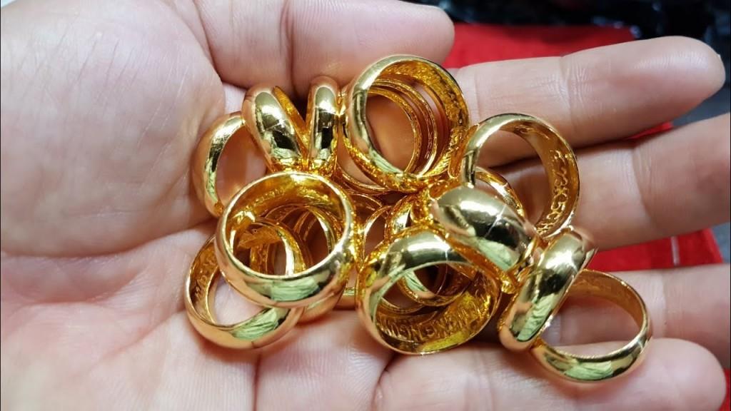 Giá vàng nhẫn xô đổ kỷ lục mọi thời đại, vượt qua cột mốc 96 triệu đồng/lượng