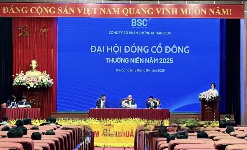 ĐHĐCĐ Chứng khoán BIDV (BSC): Lợi nhuận mục tiêu 560 tỷ đồng, dự kiến trả cổ tức tỷ lệ 10% trong năm 2025