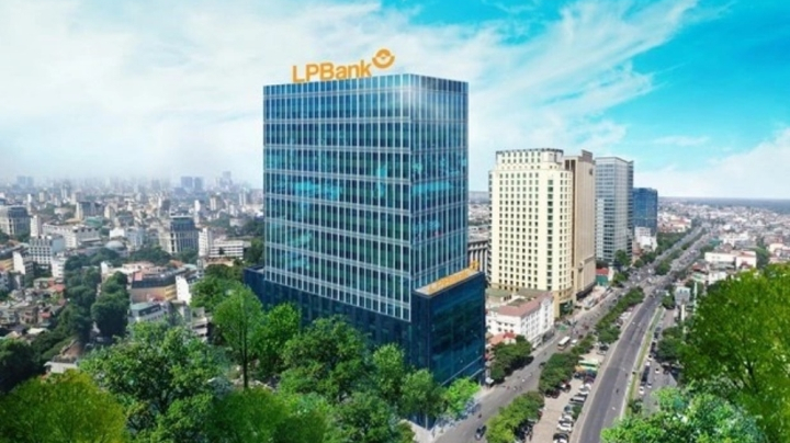 Mạnh tay cắt giảm hơn 1.600 nhân sự, LPBank báo lãi 2.533 tỷ đồng quý đầu năm