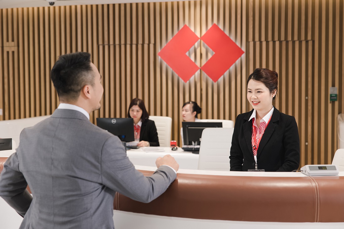 Global finance năm thứ 2 liên tiếp vinh danh Techcombank là “Ngân hàng tốt nhất Việt Nam