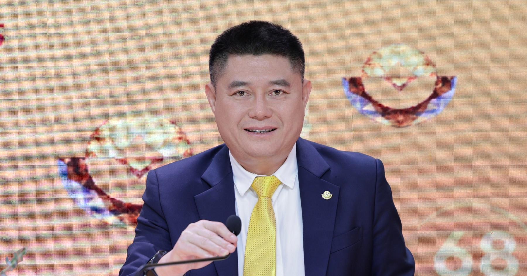 LPBank chốt ngày chia cổ tức tiền mặt lớn nhất từ trước đến nay, ông Nguyễn Đức Thụy sắp nhận về 176 tỷ đồng