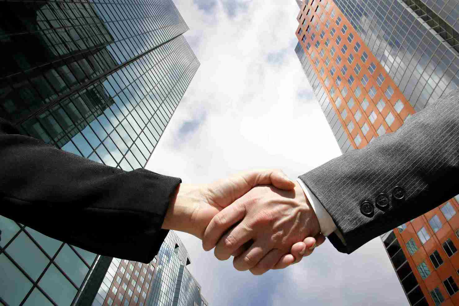 Vốn ngoại rót vào thị trường bất động sản tăng chậm lại sau khi ông Trump tính áp thuế 46% với Việt Nam