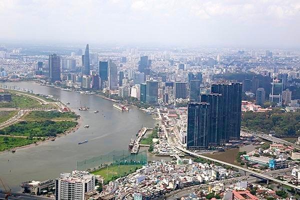 Thu từ nhà và đất ở TP.HCM tăng sốc 870% trong 4 tháng đầu năm