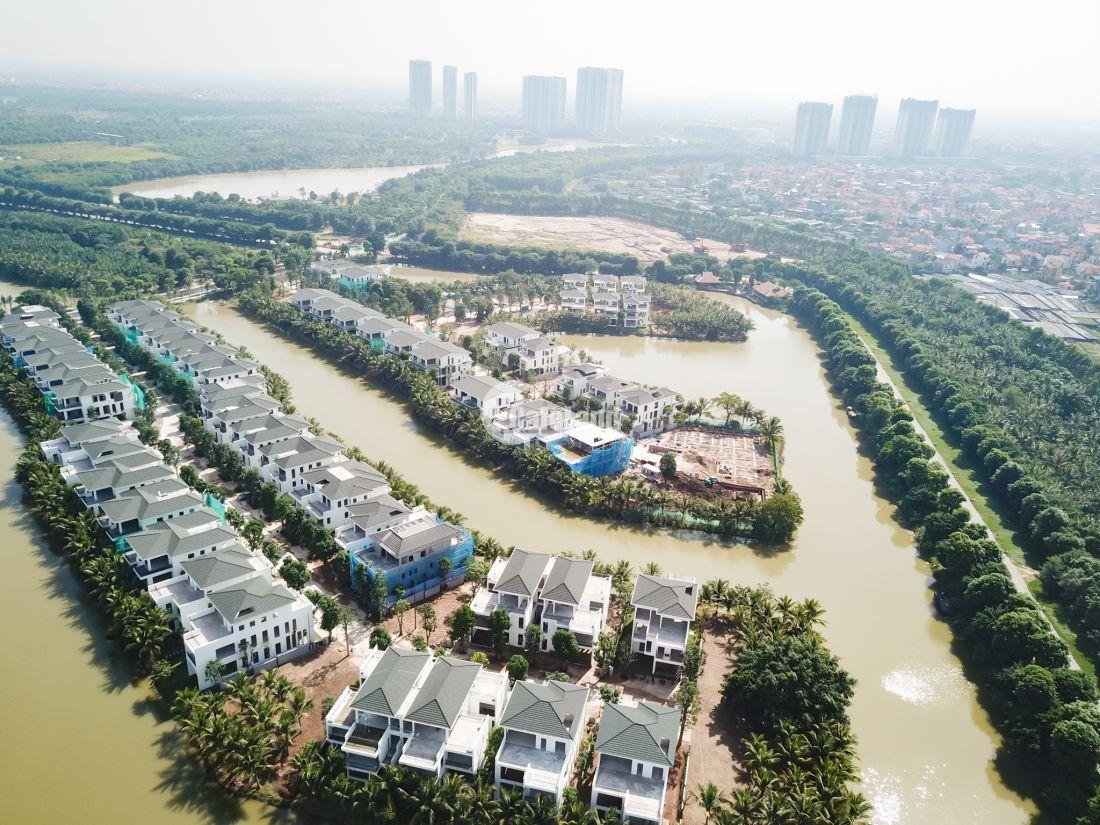 Giao dịch biệt thự, nhà phố ở TP.HCM và vùng ven gần như “có như không”