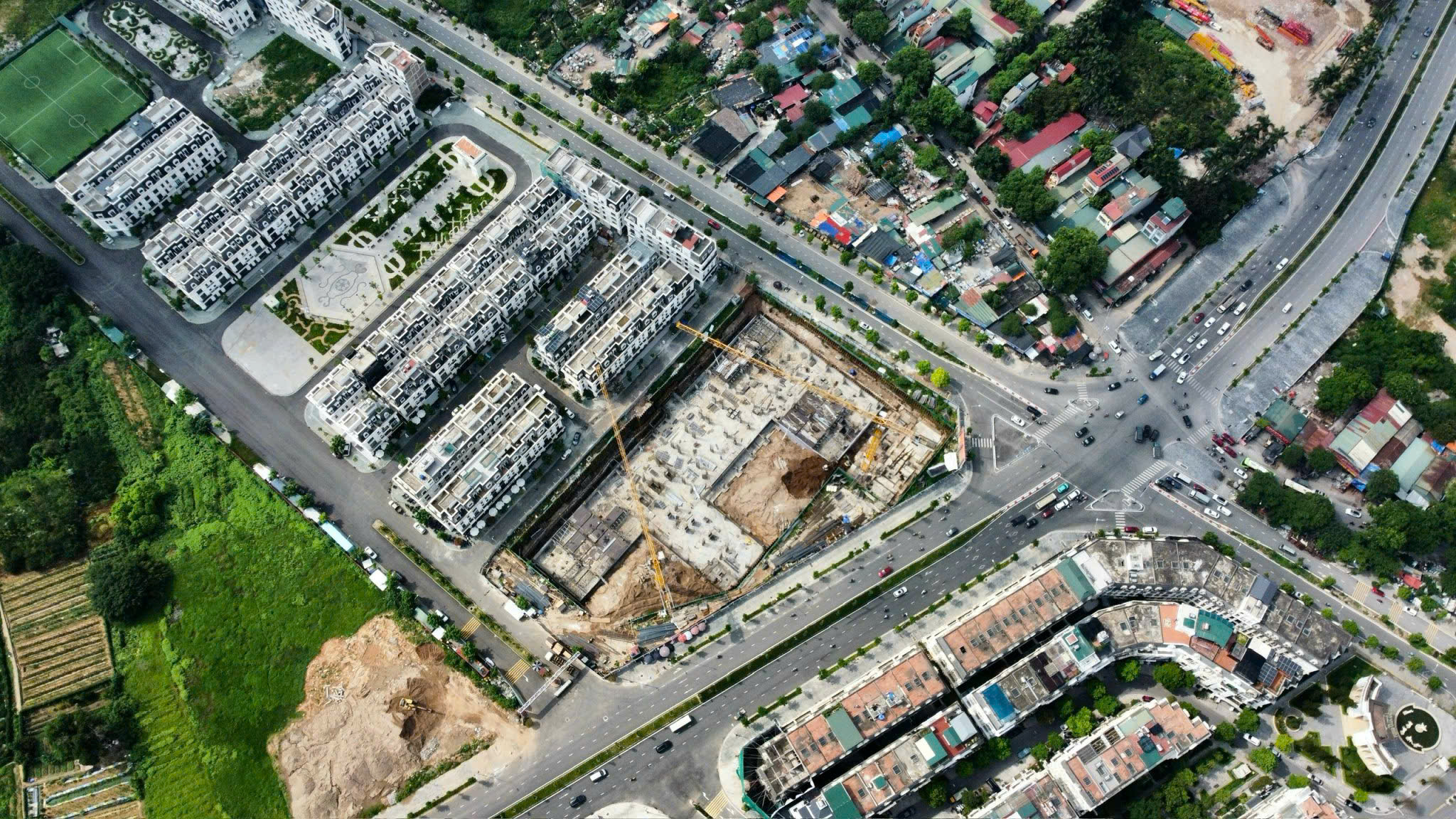 FLC “xin” mở bán 410 căn chung cư dự án Hausman Đại Mỗ, nhiều sàn đang rao giá từ 109 -135 triệu đồng/m2