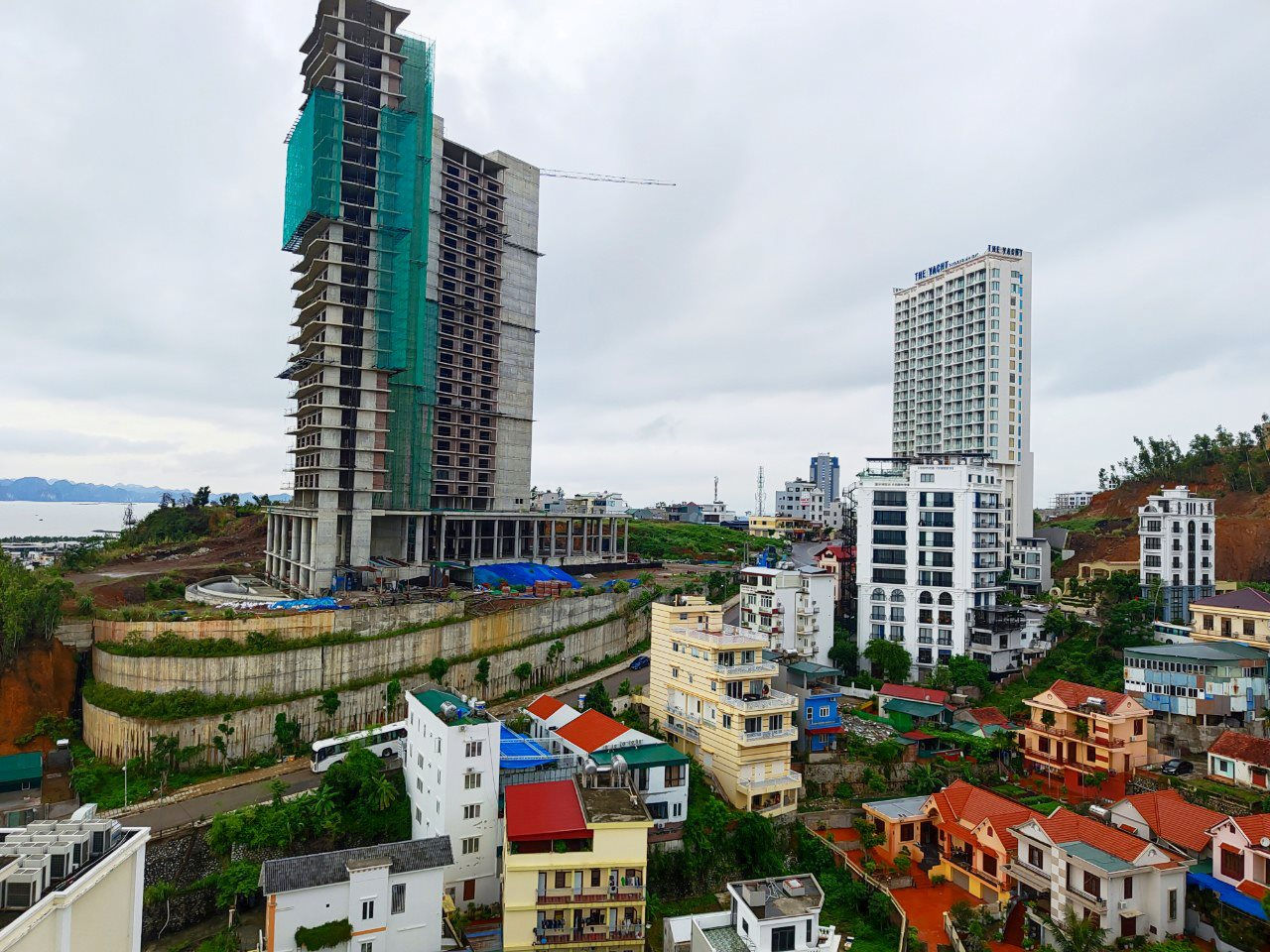 Thuế chuyển nhượng bất động sản: Chống đầu cơ nhưng không làm khó người dân
