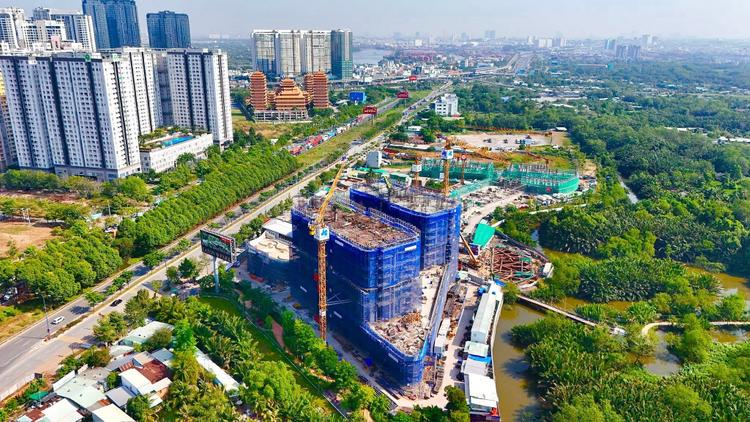 Tồn kho chung cư tăng mạnh, dự án mở bán mới vẫn thét giá vượt 100 triệu đồng/m2