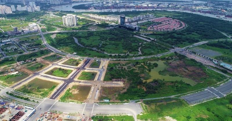 Chủ tịch TP.HCM yêu cầu công bố thêm các dự án được miễn phép xây dựng