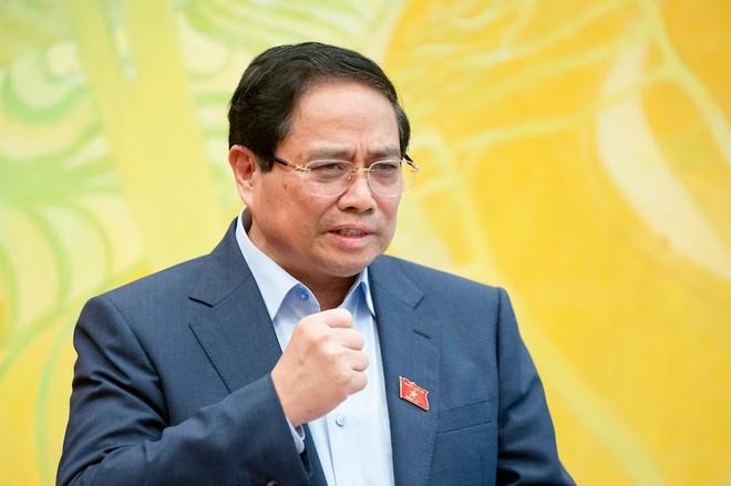 Thủ tướng yêu cầu kiểm soát chặt thị trường vàng và chứng khoán