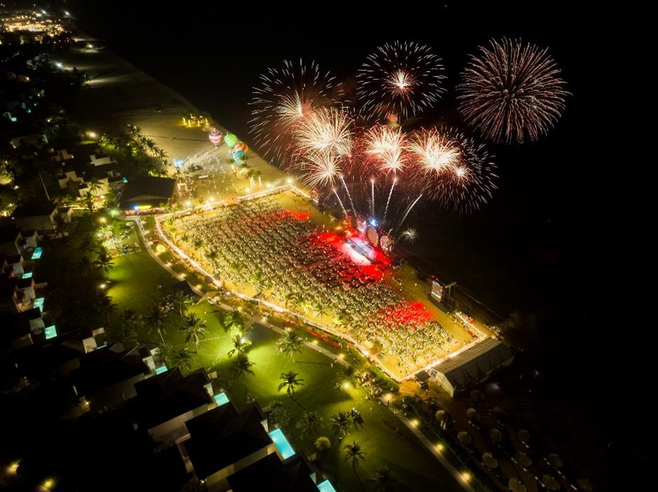 Chuỗi “điểm đến quốc dân” trong hệ sinh thái Vingroup đón hơn 1,5 triệu lượt khách, “thắp lửa” đêm giao thừa 2026 trên khắp Việt Nam