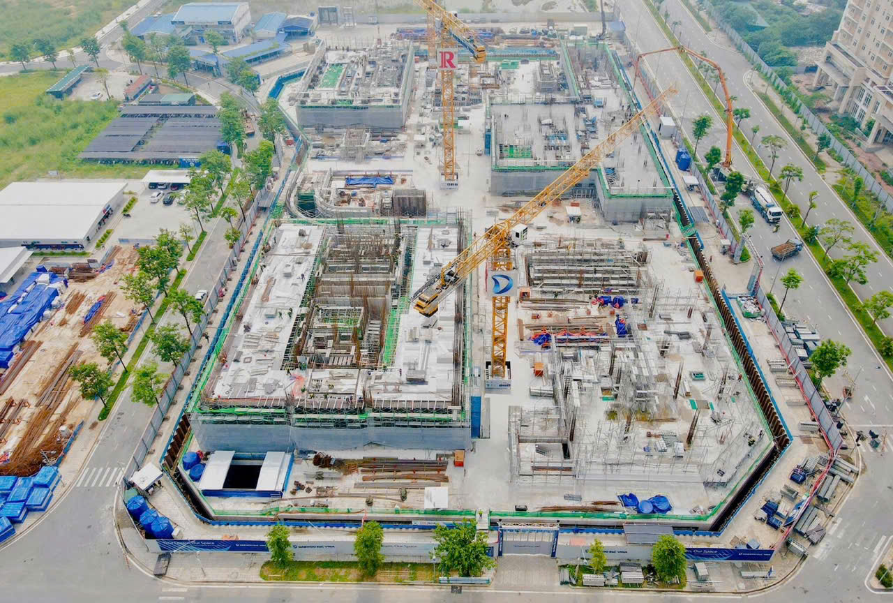 Bất động sản Hà Nội năm 2025: Doanh thu bật mạnh nhưng giá trị gia tăng chỉ vỏn vẹn 1,72%